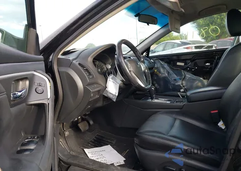 2018 Nissan Altima 2.5 Sr from USA, damaged, VIN 1N4AL3AP5JC285552